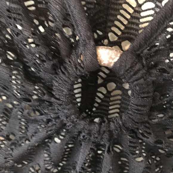 Black dress - Picture 3 of 3